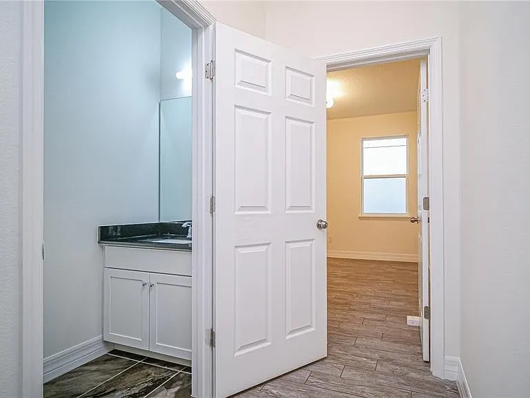 8201 Corkfield Ave — Photo 11