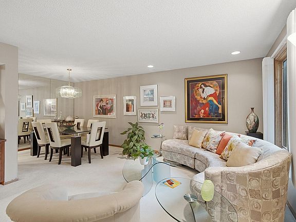 2nd image of 6051 Laurel Ave APT 214