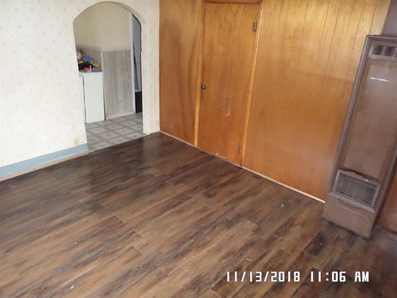 3rd image of 306 W Madison St