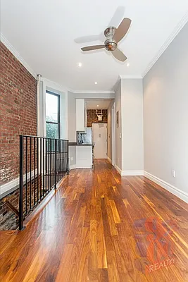 Rented by REAL New York | media 2