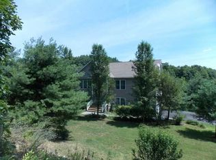32 Old Oak Rd, Elizaville, NY 12523