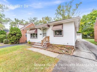 20111 Sunset Dr, Warrensville Heights, OH