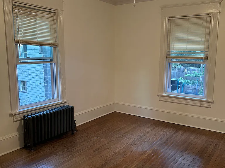 80 Hanover St #4 — Photo 17