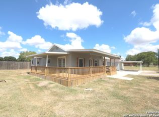 7233 Crow Rd, San Antonio, TX 78263