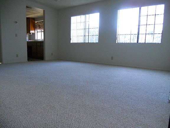 3rd image of 123 N Electric Ave #B