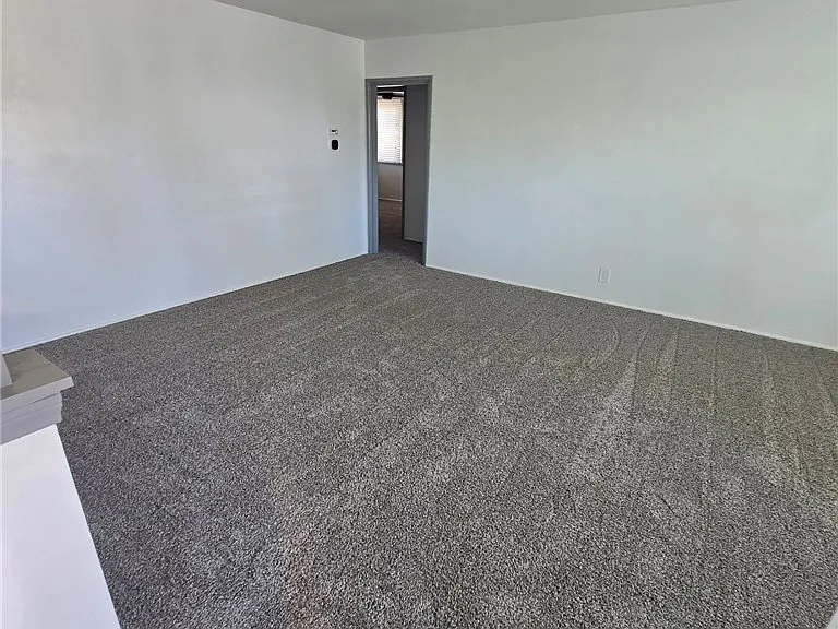 3585 Timothy Way — Photo 4
