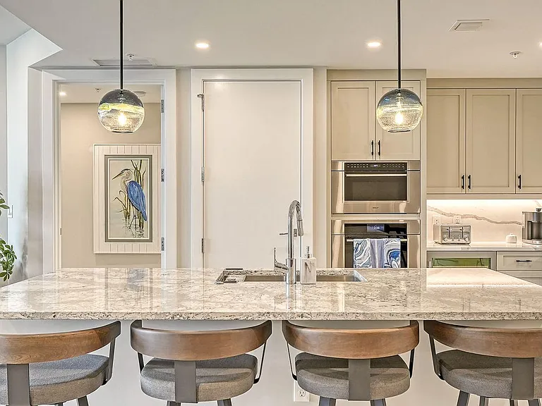 1035 Seaside Dr #406 — Photo 32