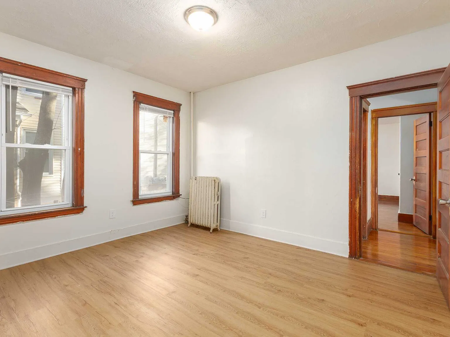 4 bed, $2,500 — Photo 3