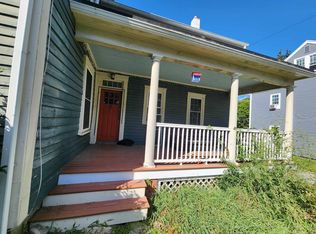 16 School St #2, North Smithfield, RI 02896