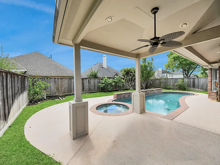 1611 Barton Creek Trl — Photo 41