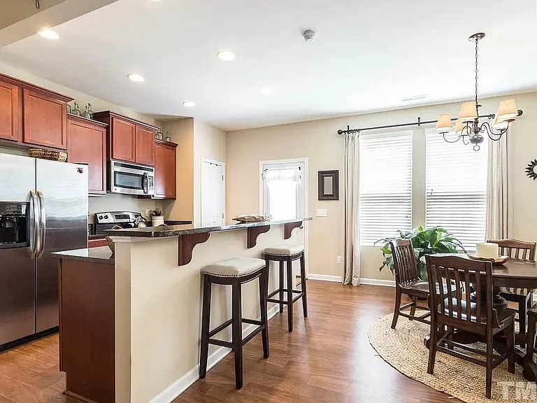 3609 Landshire Vw — Photo 10