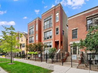 2220 N Seeley Ave #2, Chicago, IL 60647