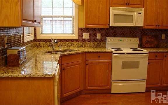 5th image of 4810 Alida Pl