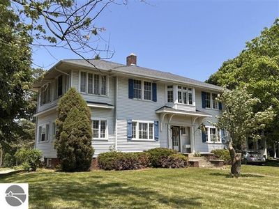1407 Michigan Ave, Alma, MI, 48801