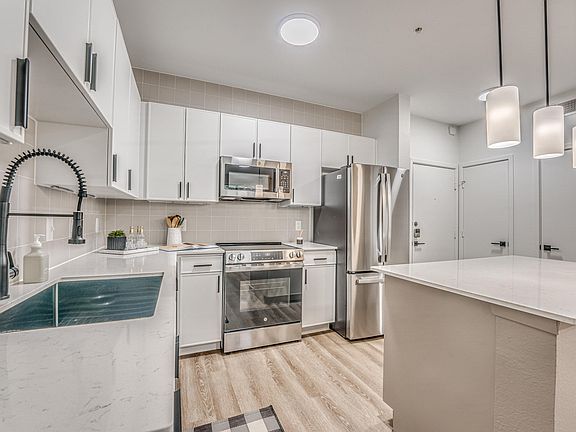 4th image of 1811 Greenville Ave APT 2130