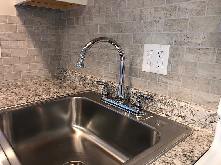 Fairfield Apartments — Photo 26