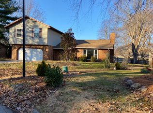 508 Millstone Dr, Belleville, IL 62221