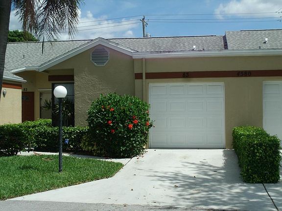 3rd image of 4580 Amherst Cir APT 83