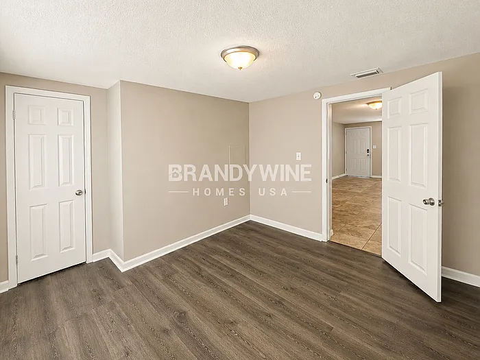 7317 Oak Crest Dr — Photo 15