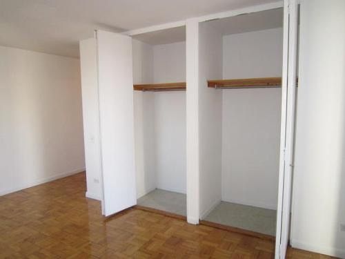 4th image of 150 E 18th St APT 7F
