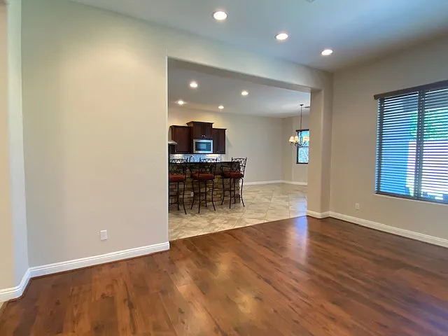 25413 N 55th Ln — Photo 9