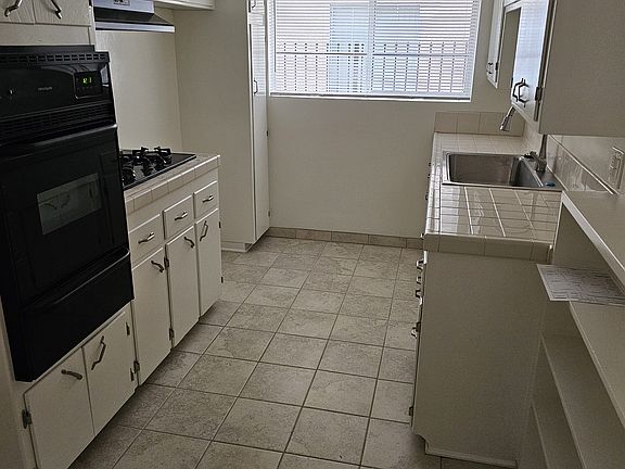 2nd image of 442 E Santa Anita Ave #C