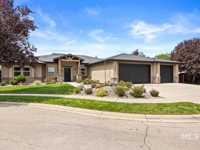 5831 N Saguaro Hills Pl, Meridian, ID, 83642