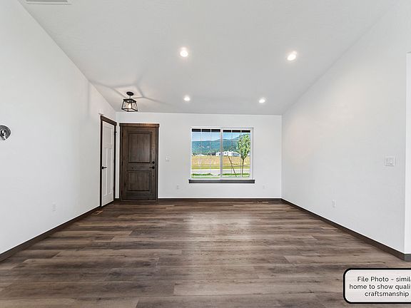 Picture may show options not included in base pricing