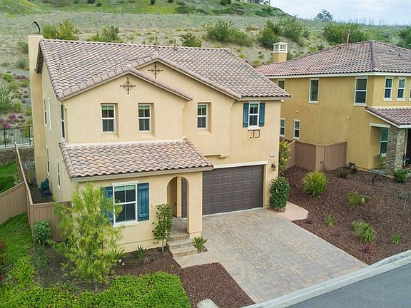 2nd image of 1743 Avenida Regina