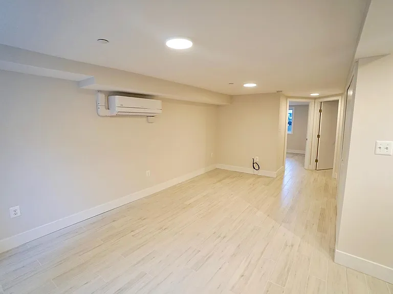 2515 University Pl NW #B — Photo 8