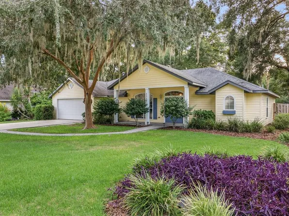 6840 SW 80th Dr, Gainesville, FL 32608