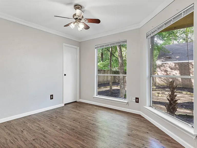 15 Tulip Hill Ct — Photo 11