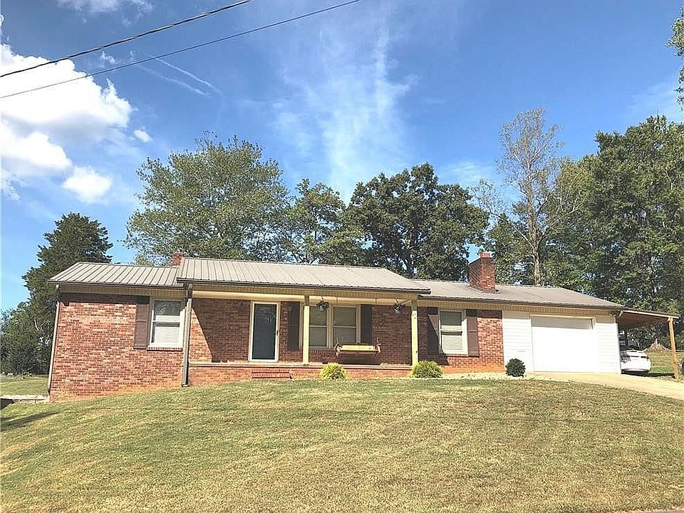 1st image of 912 Greenwood Pl