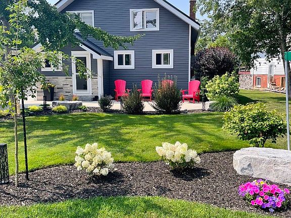 3rd image of 9 Macgregor Beach Rd