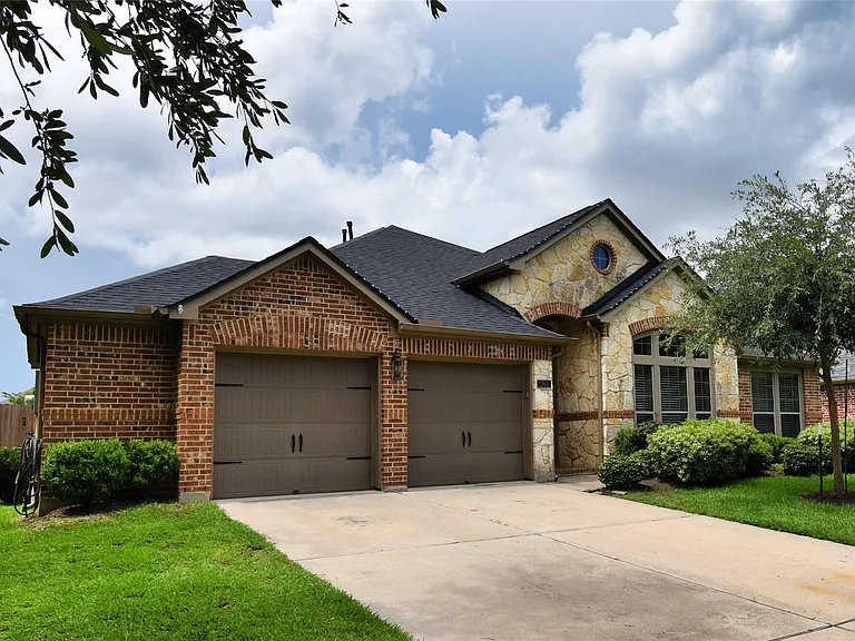13611 Summer Cloud Ln — Photo 2