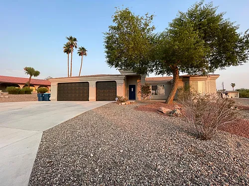 2552 Cisco Dr S Photo 1