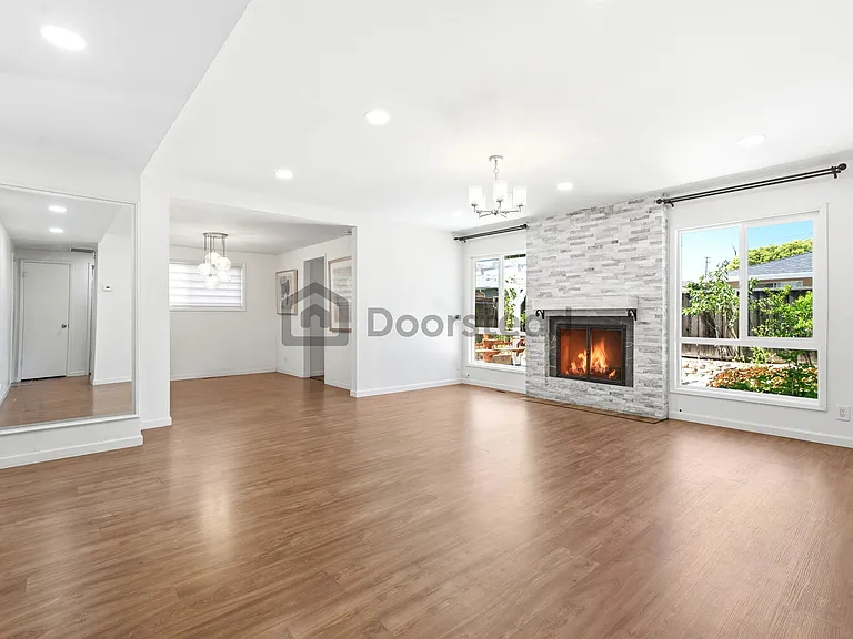 2351 New Jersey Ave — Photo 9