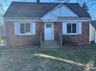 185 Alcott Rd, Rochester, NY 14626