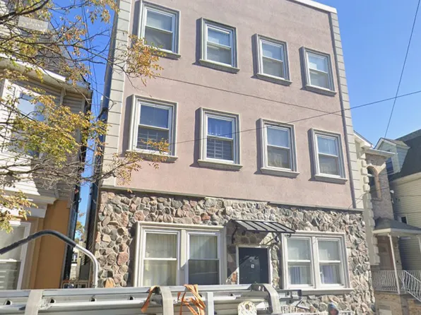 42 Hawkins St, Newark, NJ