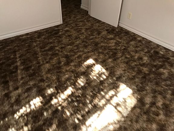 4th image of 1911 SE 21st Ave