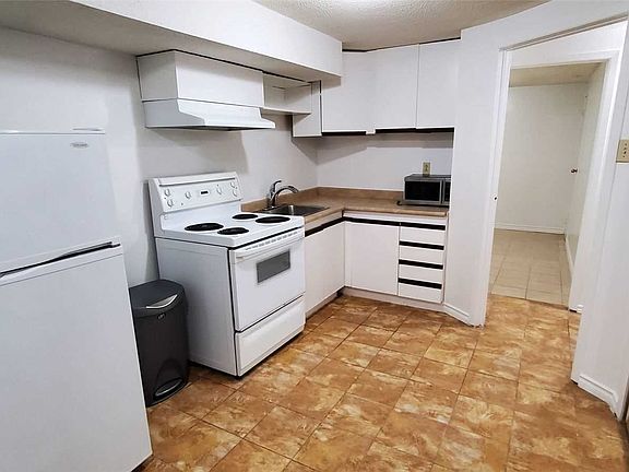 4th image of 4670 Antelope Cres #Basement