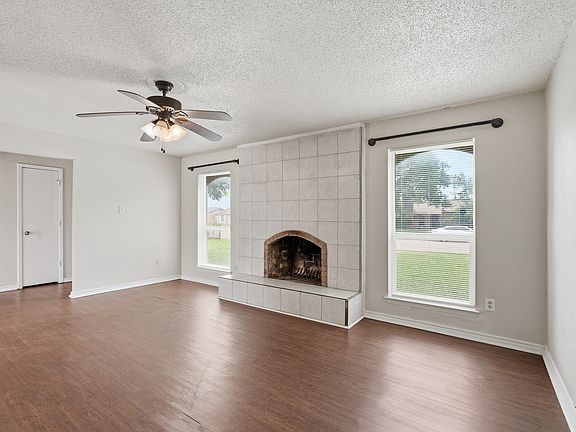 4th image of 1373 Oakbluff Dr