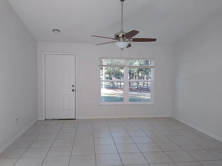 4210 SW 89th Ave — Photo 10