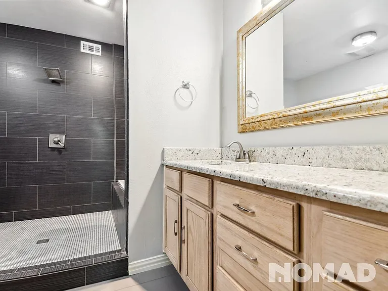 2908 Country Place Cir — Photo 8