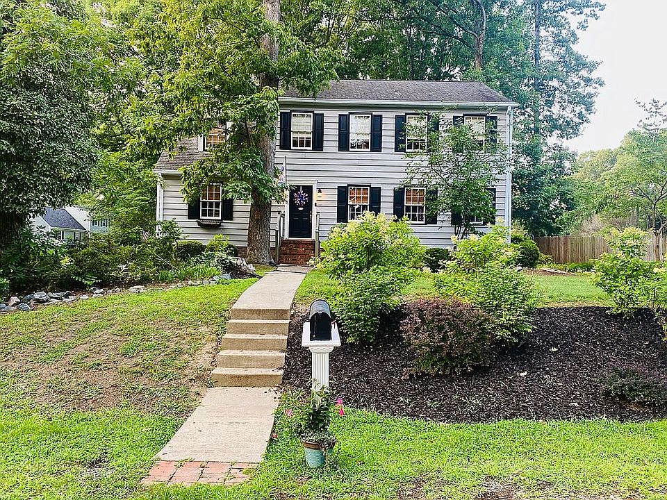 1st image of 7444 Sandlewood Dr