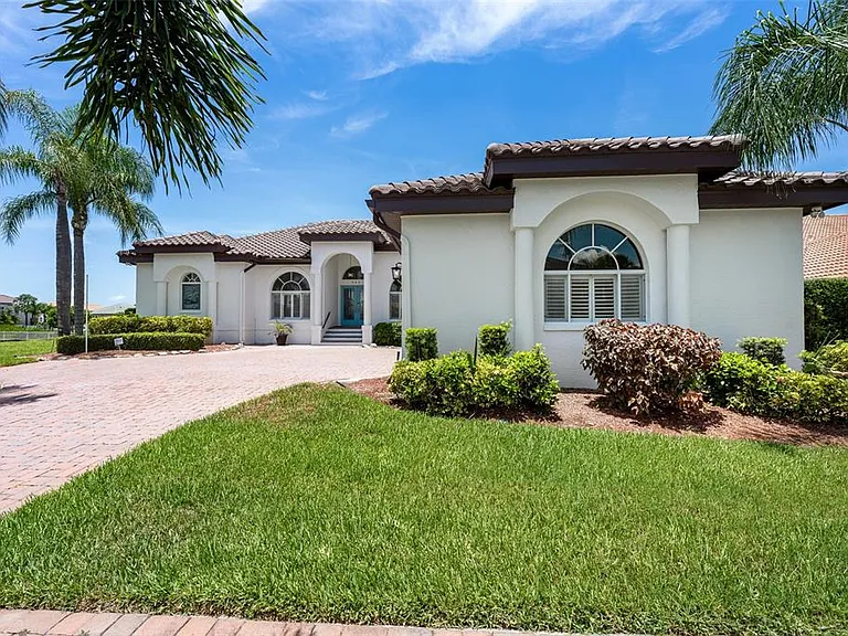 949 Allegro Ln — Photo 23