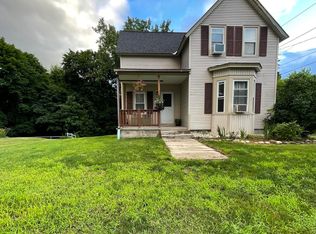 28 West St, Adams, MA 01220