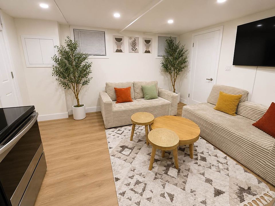 1st image of 24-10 24th St #1