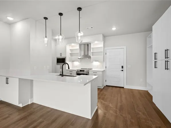 3329 SE Mp Pkwy #108, Bentonville, AR 72712