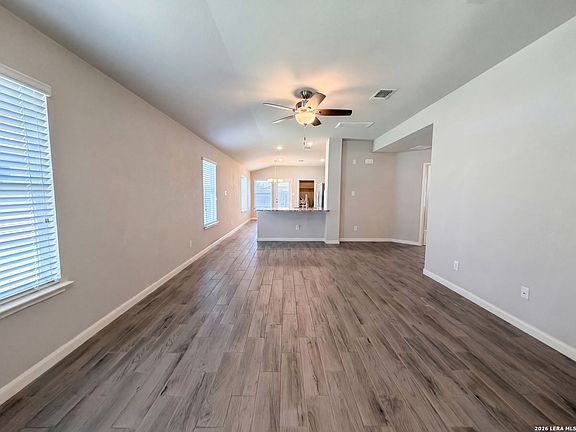 3rd image of 2275 Hawk Dr